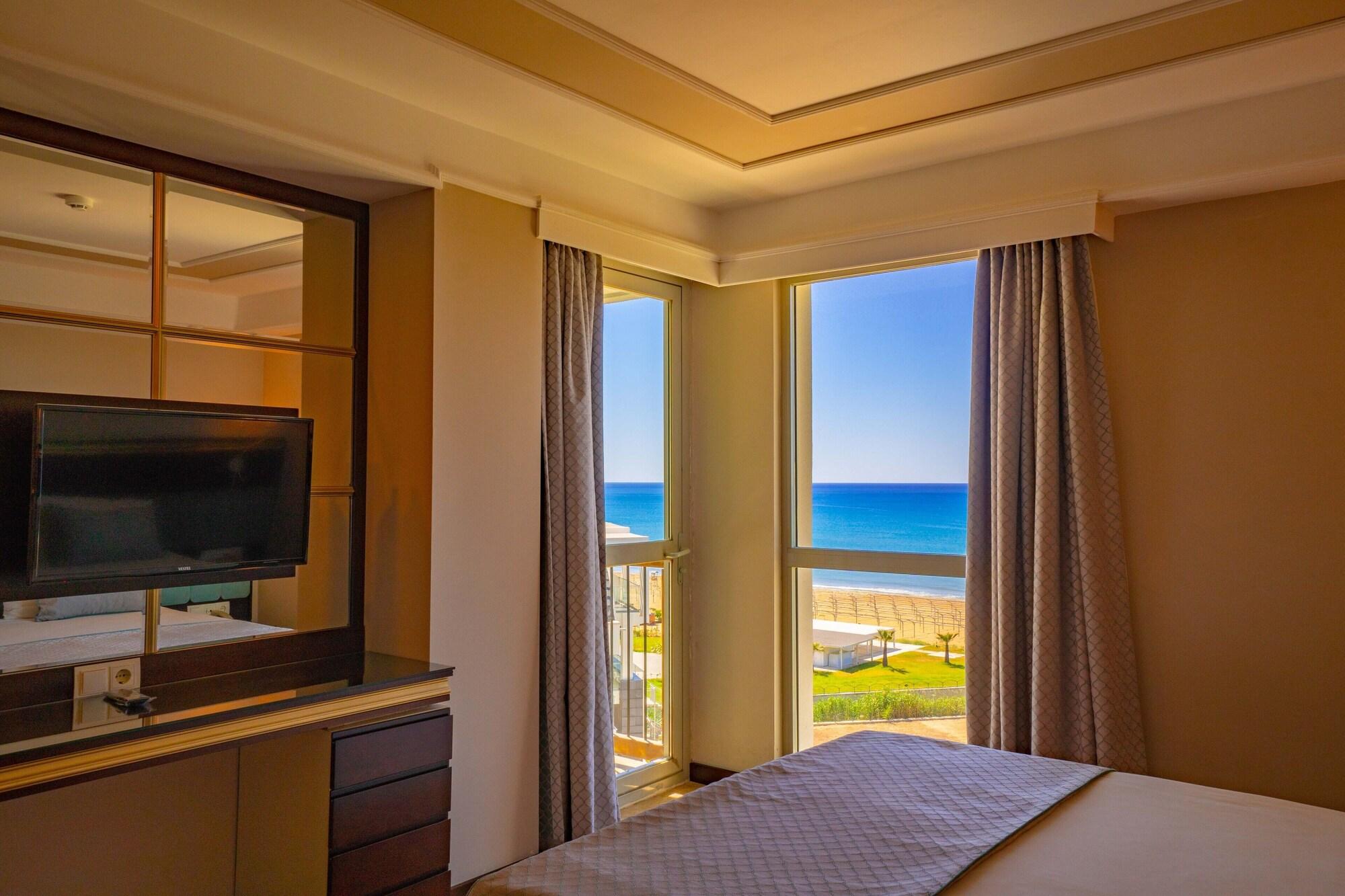 Royal Atlantis Spa & Resort Сиде Екстериор снимка